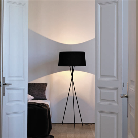 Tryp lámpara de pie pantalla madraz